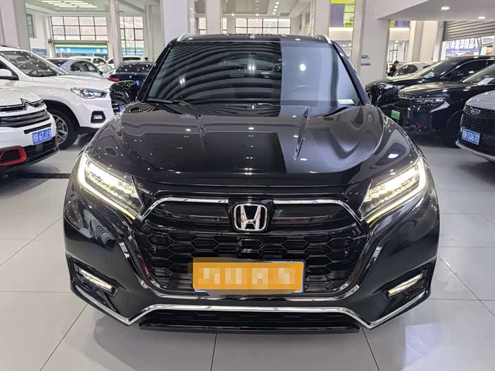 Фото 2 - Honda UR-V