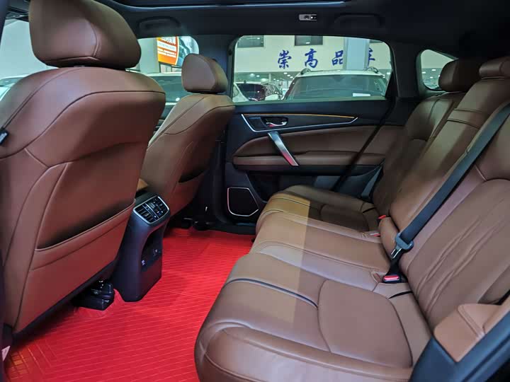 Фото 6 - Honda UR-V