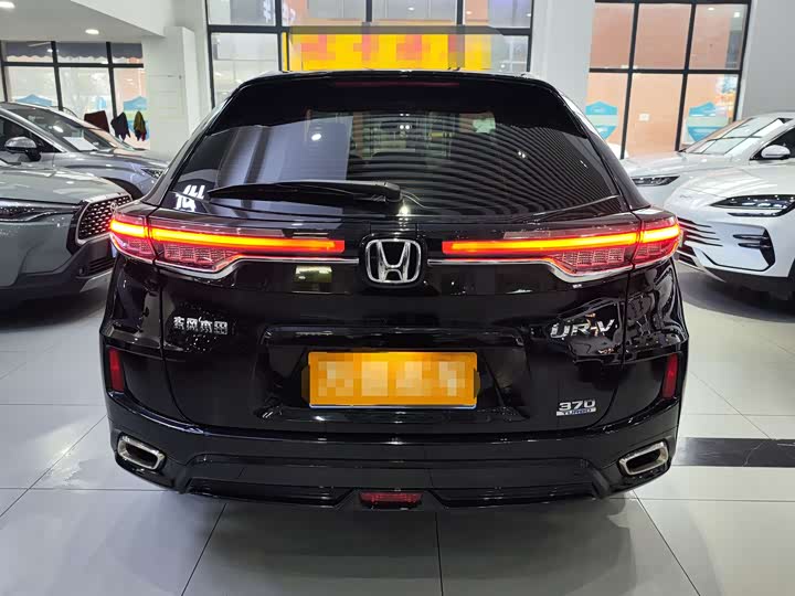 Фото 9 - Honda UR-V