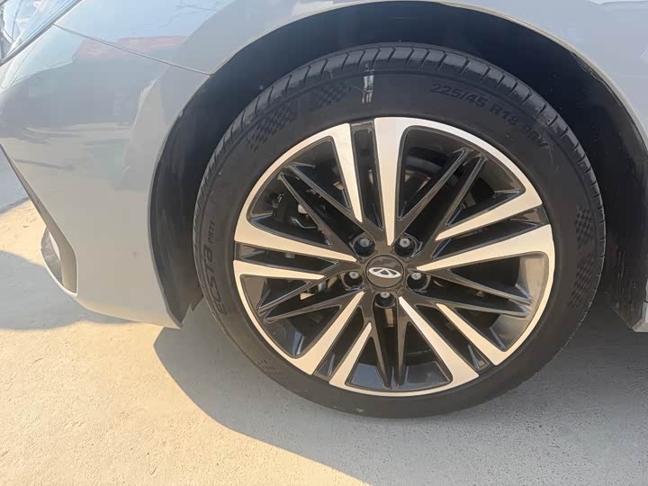 Фото 5 - Chery Arrizo 8