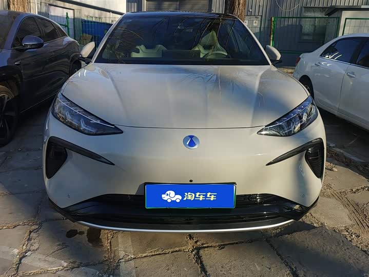 Фото 2 - Denza N7