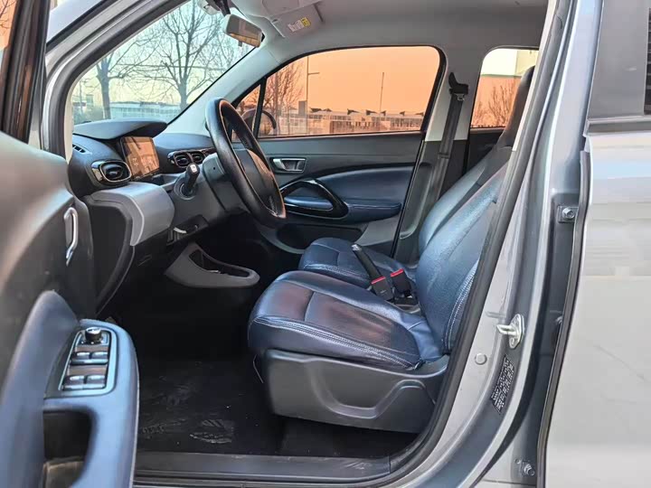 Фото 5 - Leapmotor T03