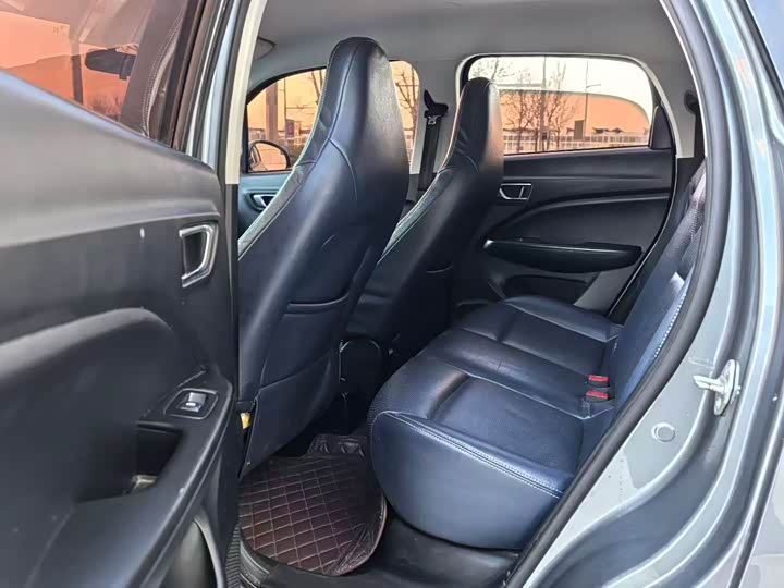 Фото 6 - Leapmotor T03