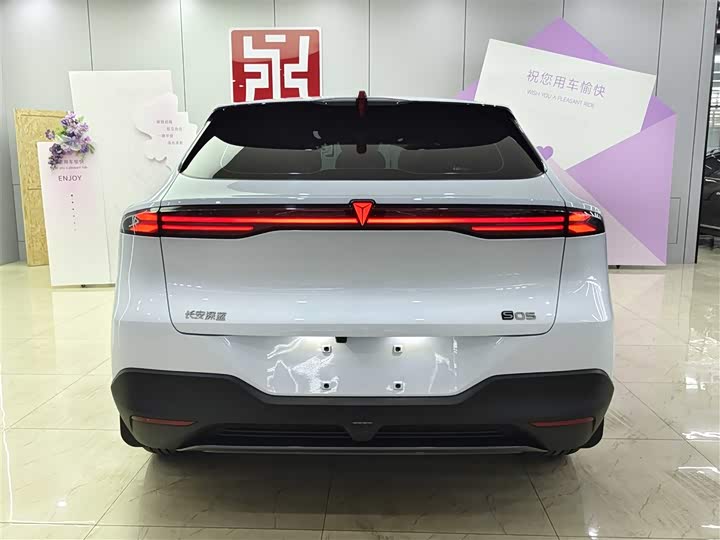 Фото 5 - Changan Deepal S05