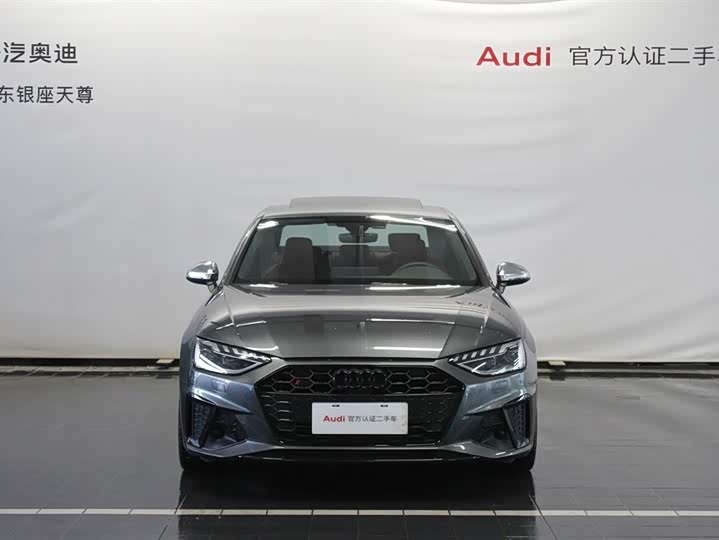 Фото 2 - Audi S4