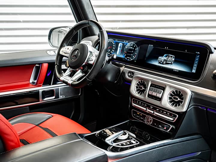 Фото 9 - Mercedes-Benz G-Class AMG