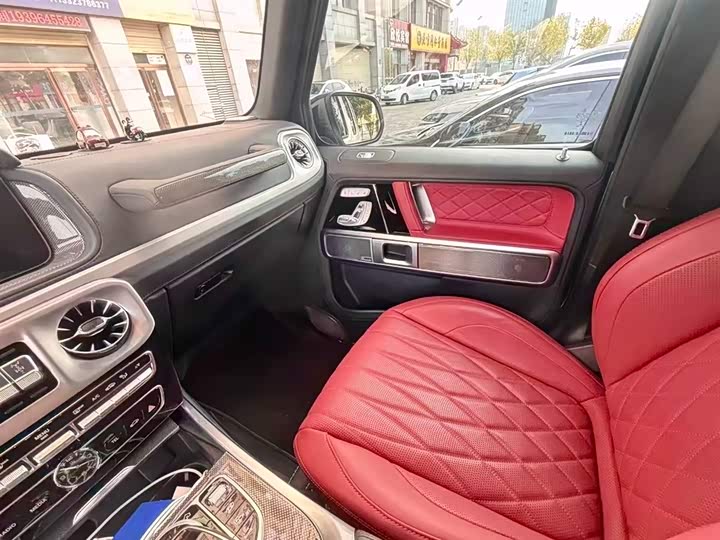 Фото 6 - Mercedes-Benz G-Class