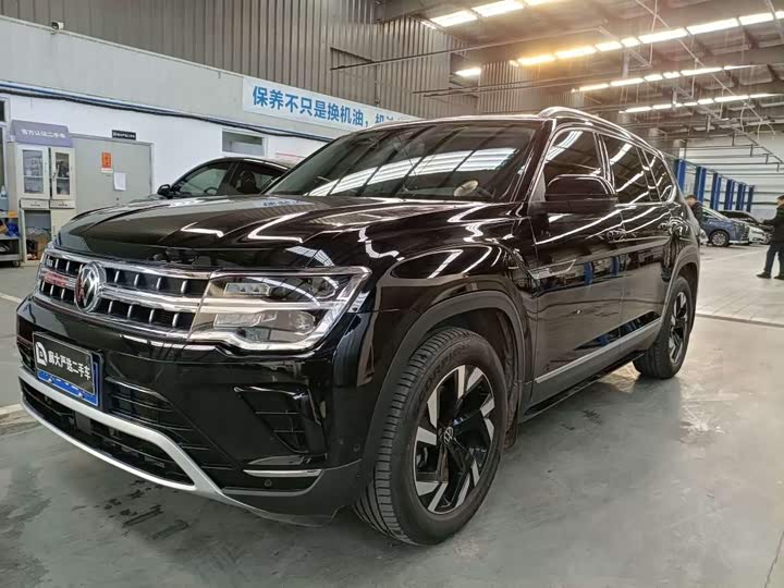 Фото 1 - Volkswagen Teramont Pro