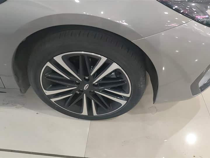 Фото 6 - Chery Arrizo 8