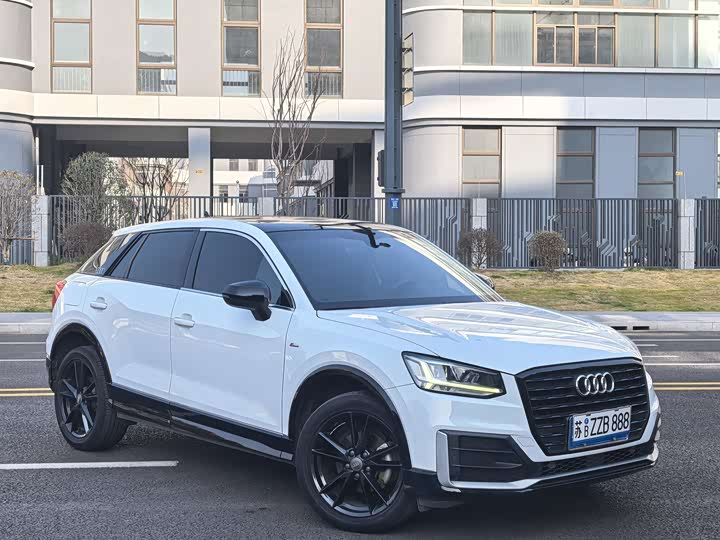 Фото 3 - Audi Q2L