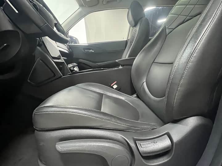 Фото 8 - Hyundai ix35 (Mufasa)