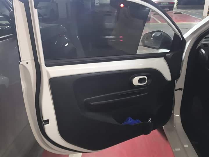 Фото 7 - Roewe Clever