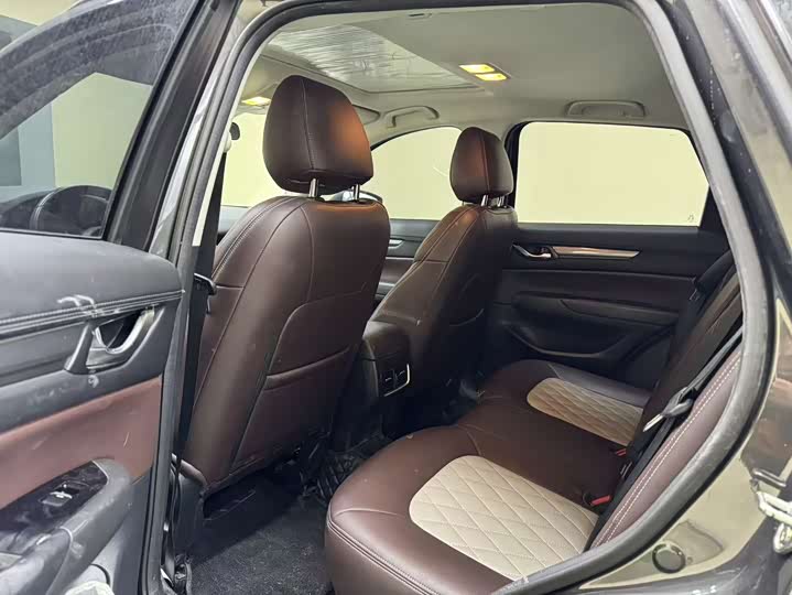 Фото 8 - Mazda CX-5