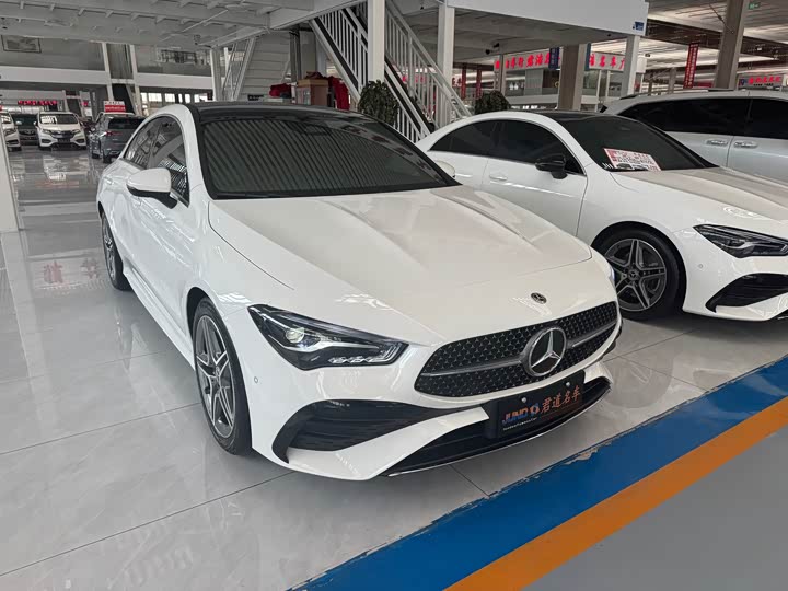 Фото 3 - Mercedes-Benz CLA-Class