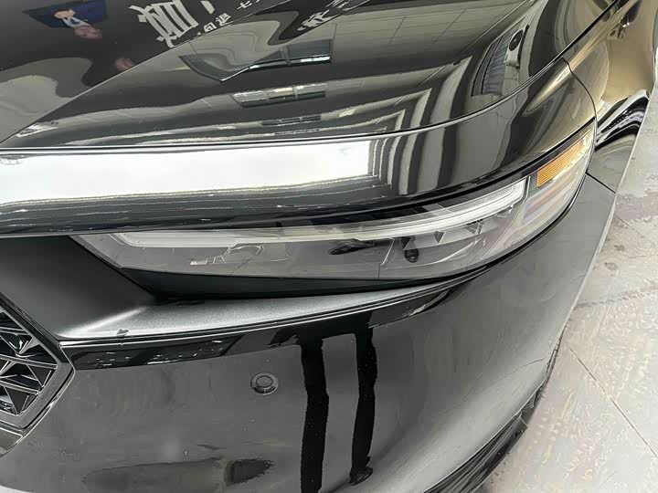 Фото 2 - Honda Accord