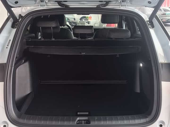 Фото 4 - BYD Song L DM-i Hybrid