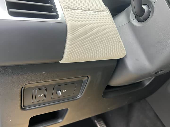 Фото 7 - Land Rover Discovery