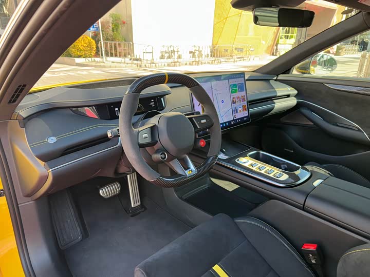 Фото 9 - Xiaomi SU7 Ultra