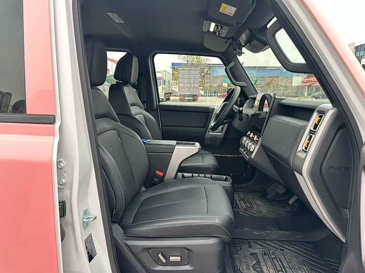 Фото 8 - Chery iCar V23