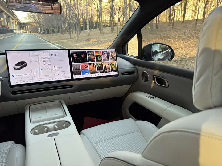 Фото 6 - LiXiang i6