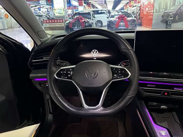 Фото 9 - Volkswagen Magotan