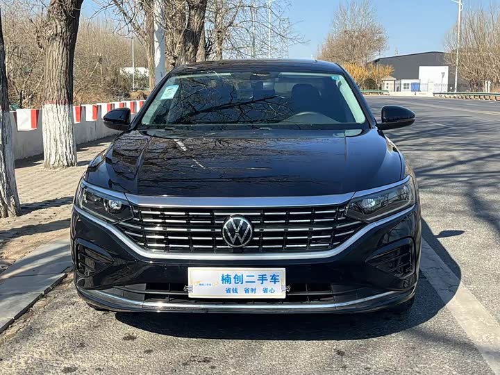 Фото 2 - Volkswagen Passat