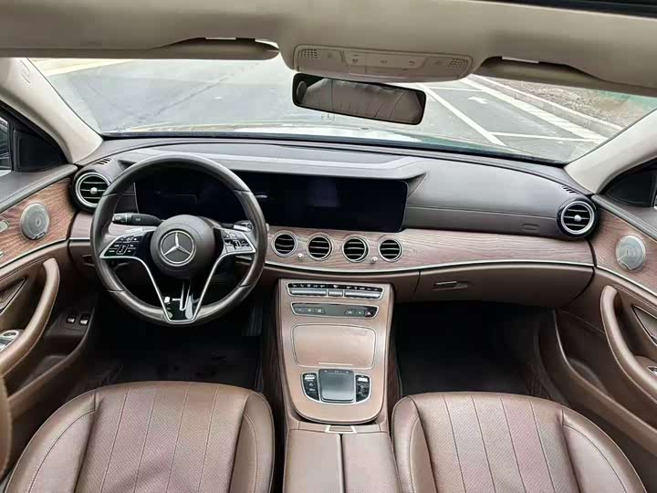 Фото 5 - Mercedes-Benz E-Class Hybrid