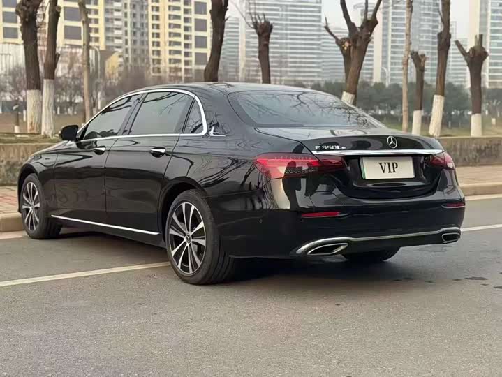 Фото 7 - Mercedes-Benz E-Class Hybrid