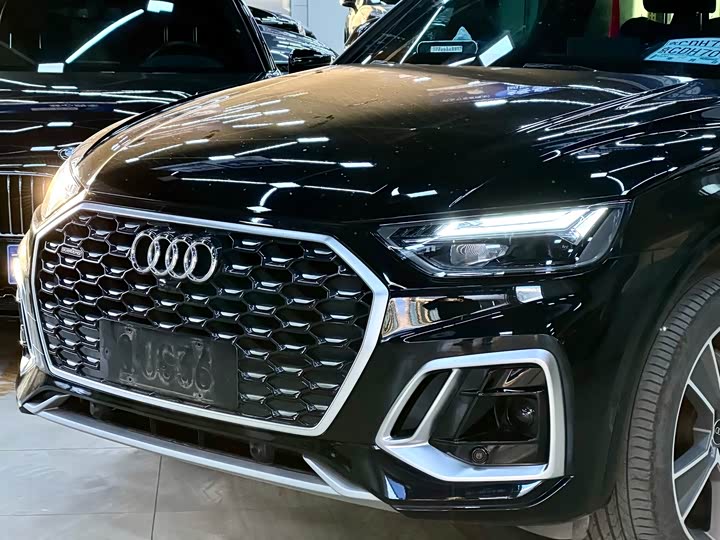 Фото 3 - Audi Q5L Sportback