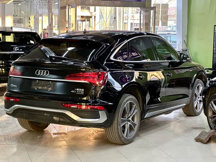 Фото 5 - Audi Q5L Sportback