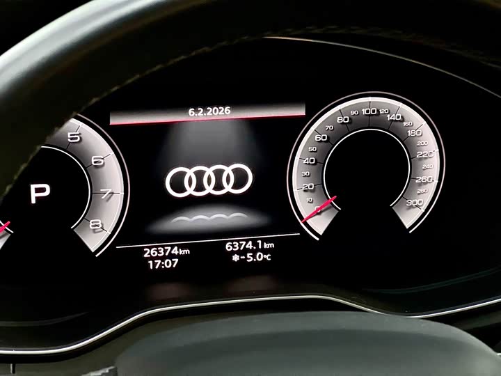 Фото 8 - Audi Q5L Sportback