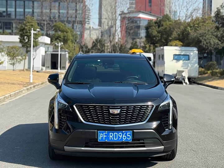 Фото 2 - Cadillac XT4