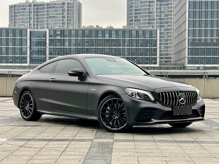 Photo 2 - Mercedes-Benz C-Class AMG