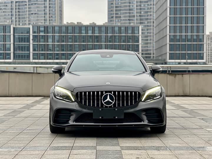 Photo 3 - Mercedes-Benz C-Class AMG