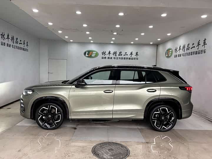 Фото 4 - Volkswagen Tayron