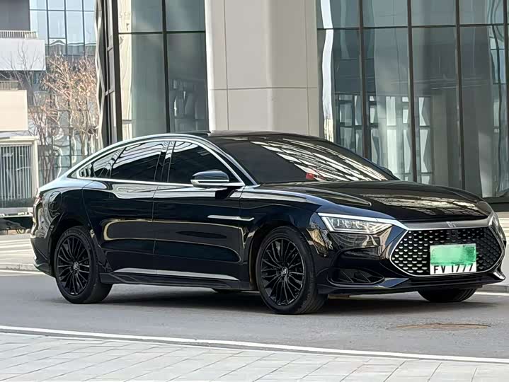 Фото 3 - BYD Han