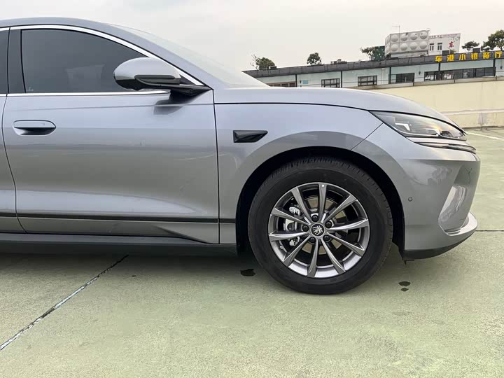 Фото 4 - BYD Qin L