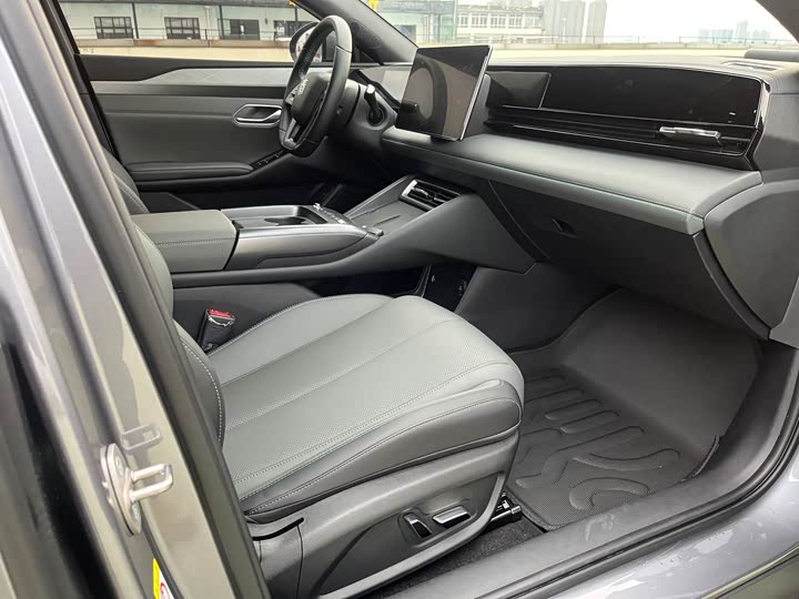 Фото 5 - BYD Qin L