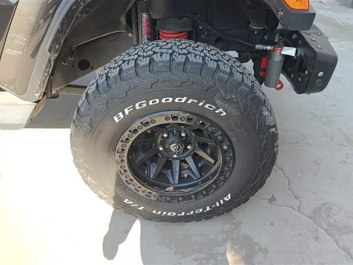 Фото 6 - Jeep Wrangler