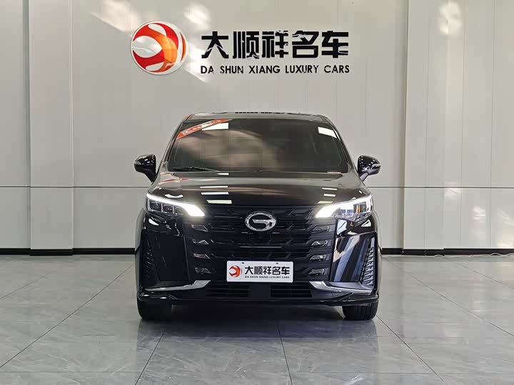 Фото 2 - GAC Trumpchi M6