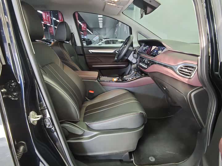 Фото 8 - GAC Trumpchi M6