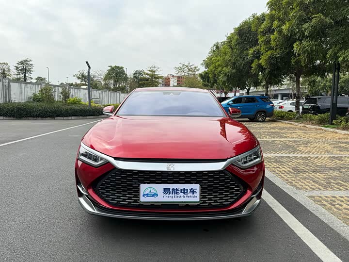 Фото 2 - BYD Han