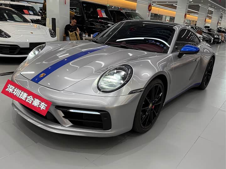 Фото 1 - Porsche 911