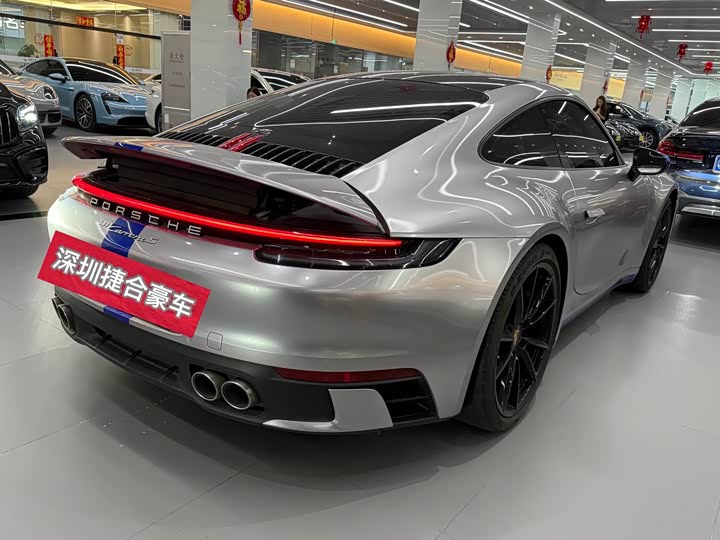 Фото 6 - Porsche 911