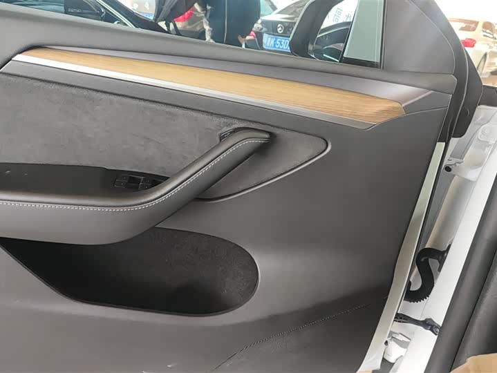 Фото 7 - Tesla Model Y