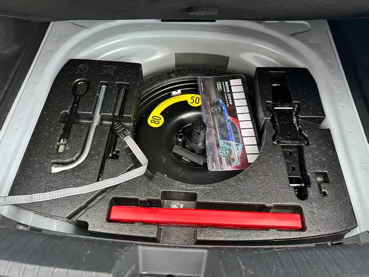 Фото 5 - Volkswagen Sagitar L