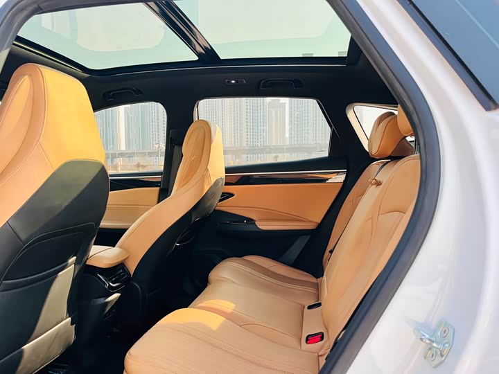 Фото 6 - Geely Galaxy L7