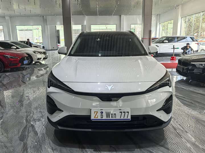 Фото 3 - BAIC Arcfox Alpha T5