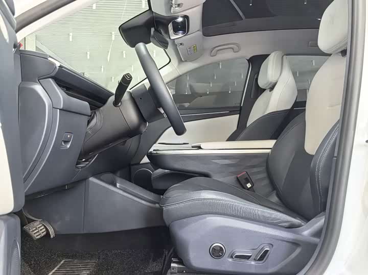 Фото 5 - BAIC Arcfox Alpha T5