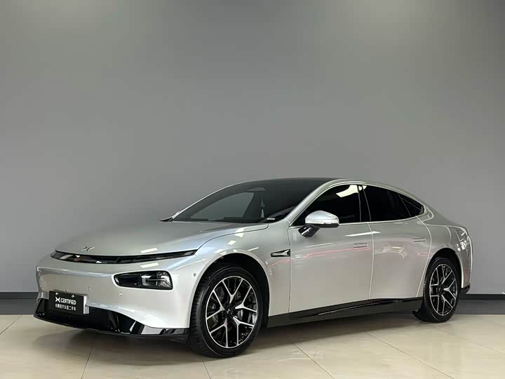 Фото 1 - XPeng P7